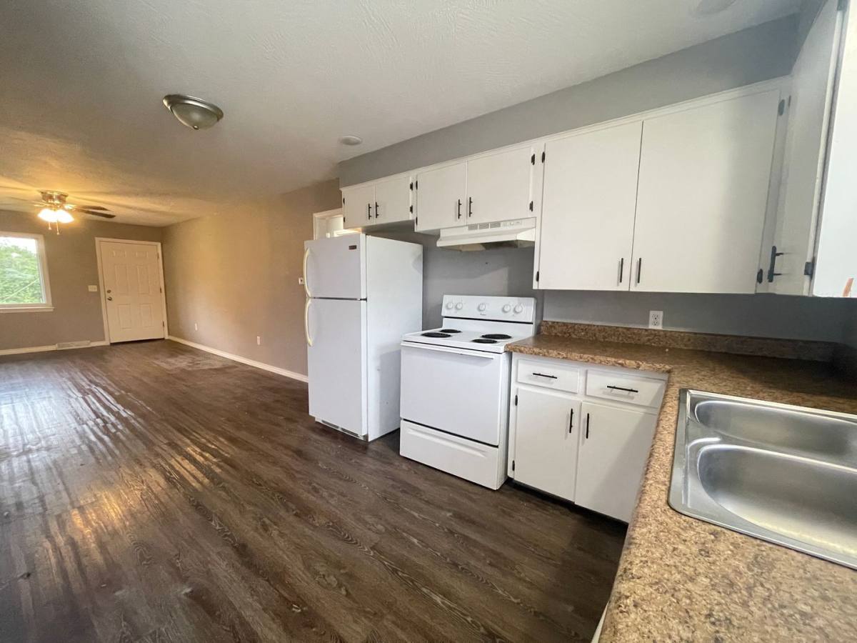 Apartment for rent at 4529 W 3rd St, Brookline, MO 65619
