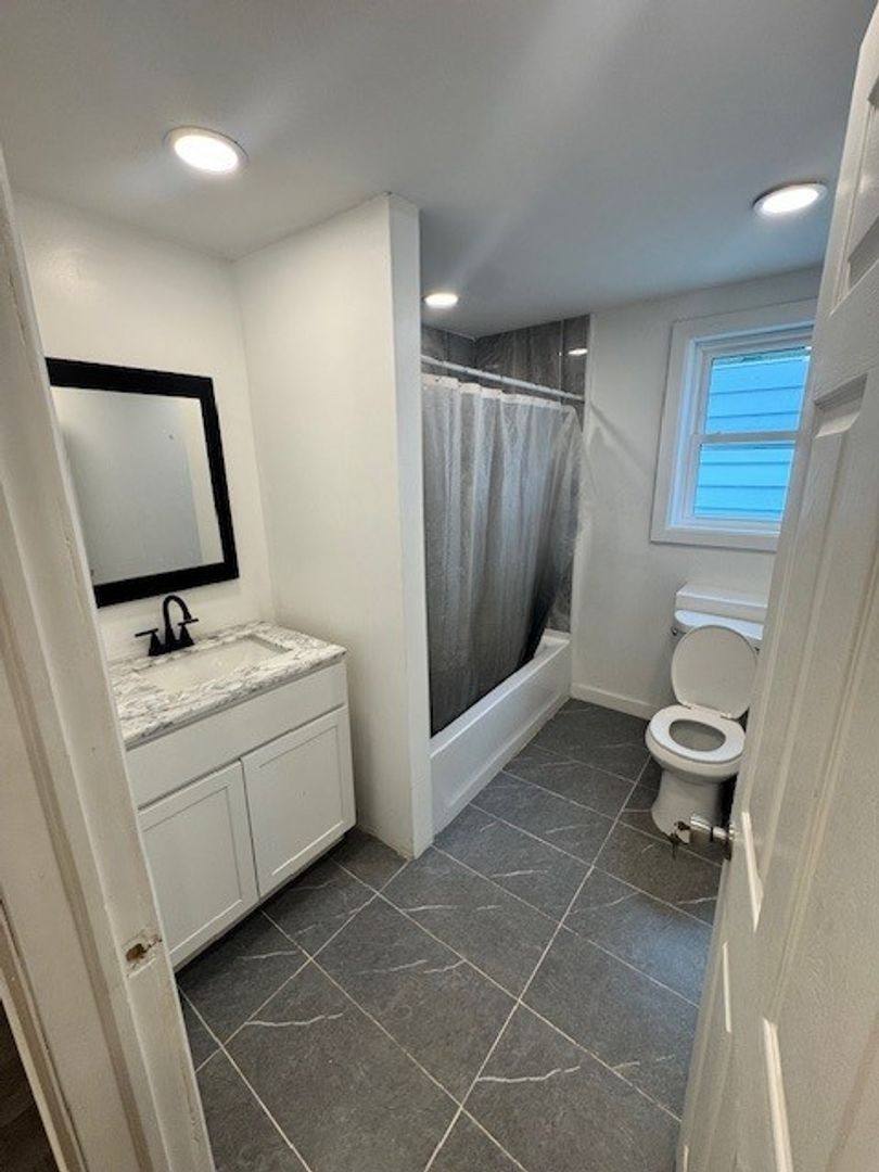 House for rent at 199 Market St, Cumbola, PA 17930