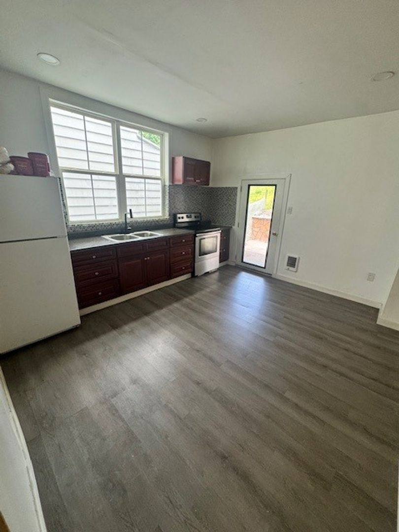 House for rent at 199 Market St, Cumbola, PA 17930