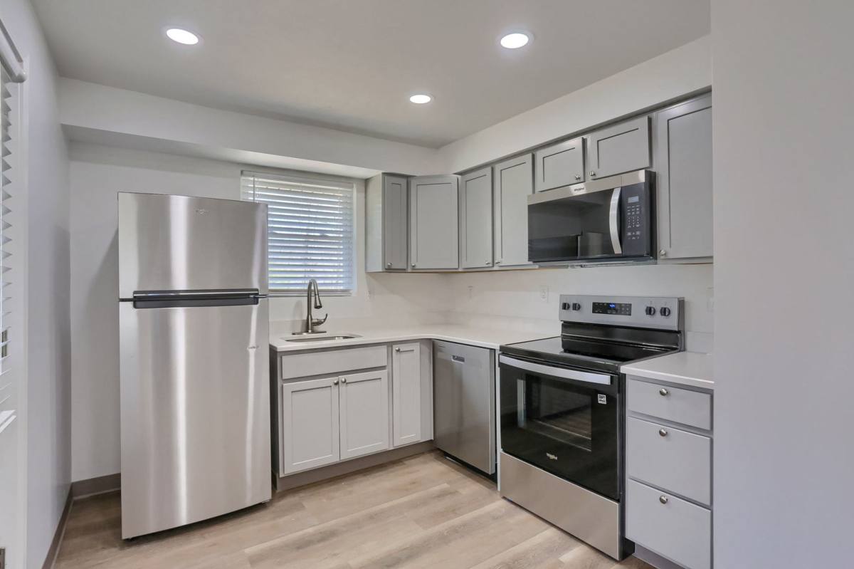 Apartment for rent at 153 Kathleen Dr, New Brighton, PA 15066