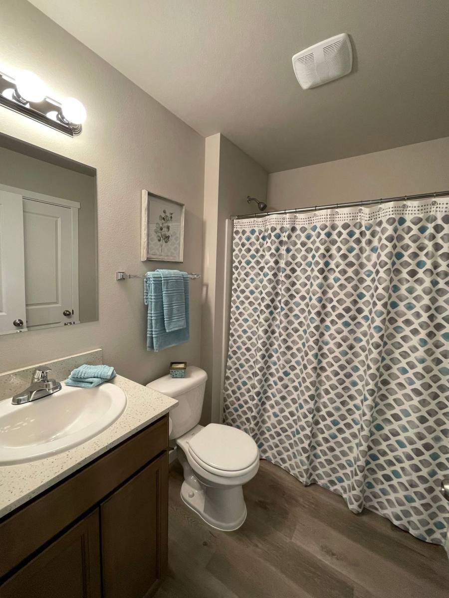 Townhouse for rent at 14601 1st Ave S, Tacoma, WA 98444