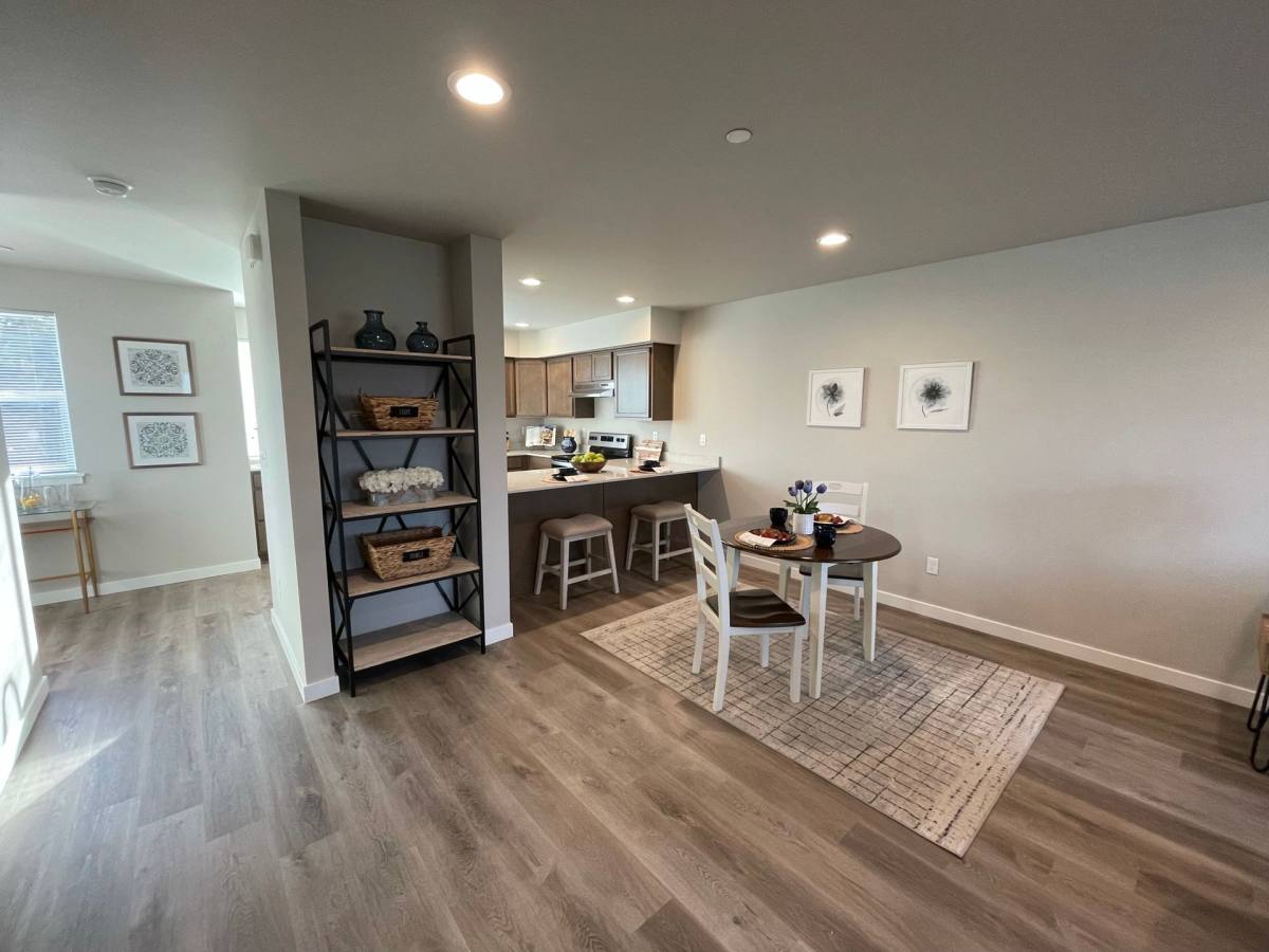 Townhouse for rent at 14601 1st Ave S, Tacoma, WA 98444
