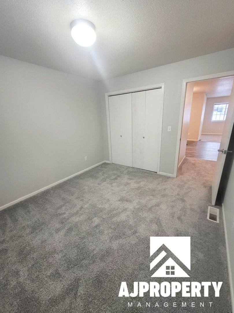 Townhouse for rent at 4907 S Tennis Lane, Sioux Falls, SD 57106