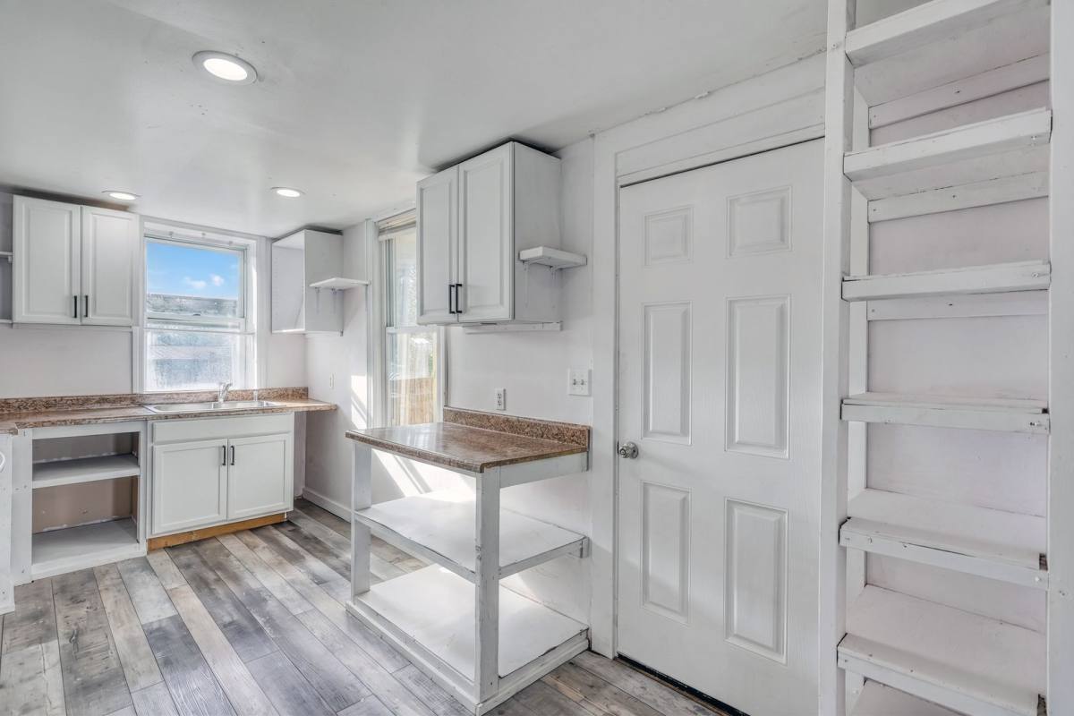 Townhouse for rent at 1251 Bailey St, Harrisburg, PA 17103