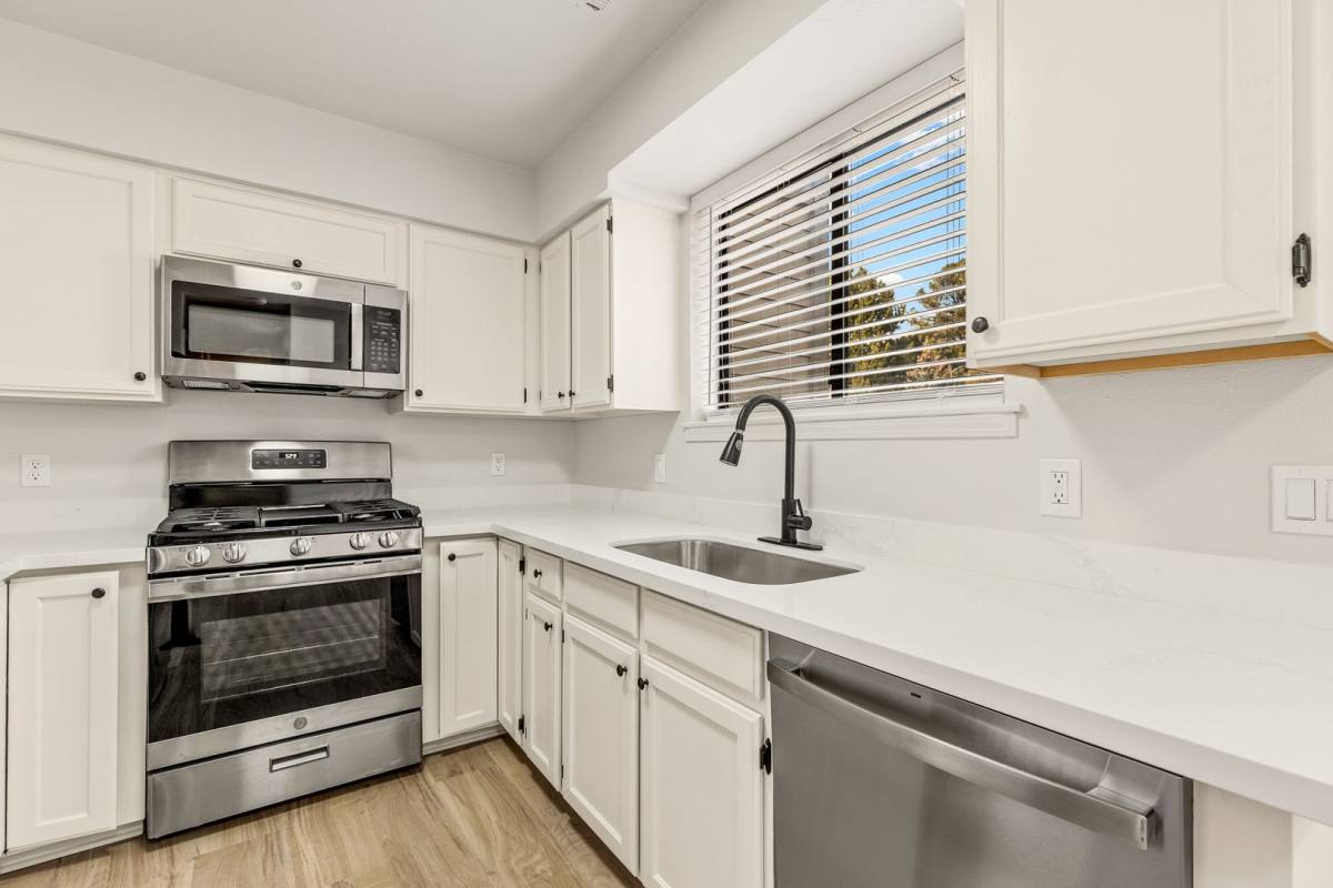 Apartment for rent at 3325 E Lockett Rd, Flagstaff, AZ 86004
