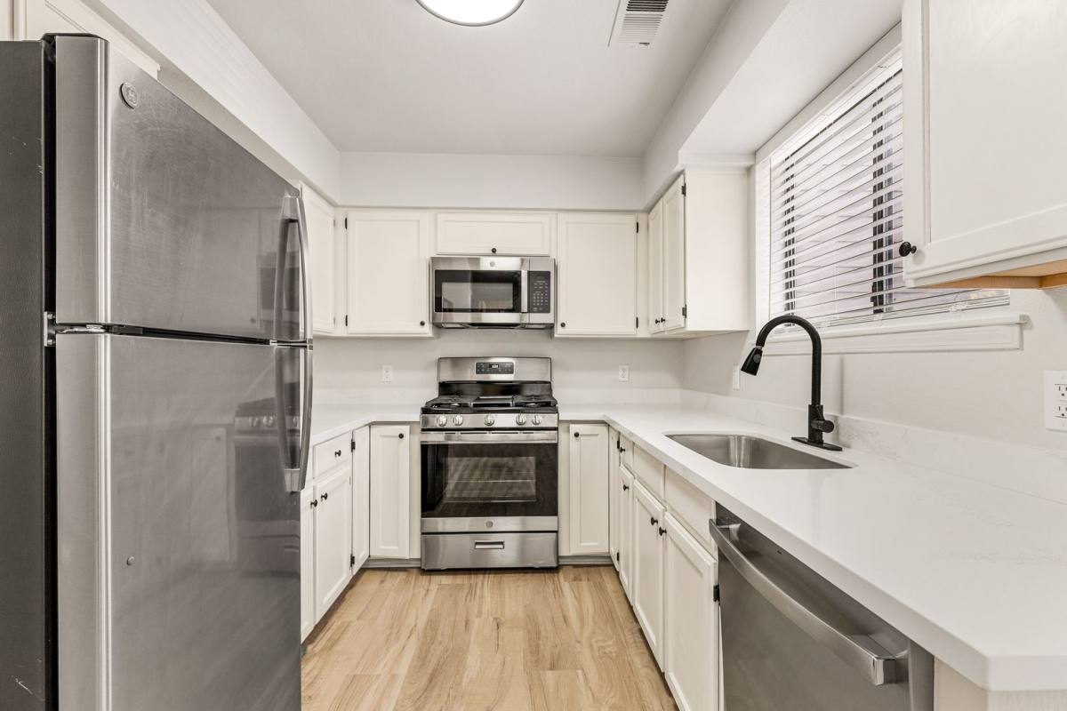 Apartment for rent at 3325 E Lockett Rd, Flagstaff, AZ 86004