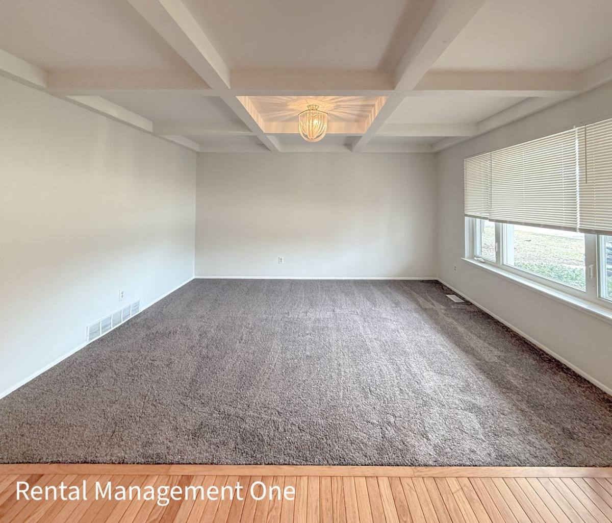 5604 Haymeadow Dr, West Bloomfield, MI 48322 - House for Rent - Image 4