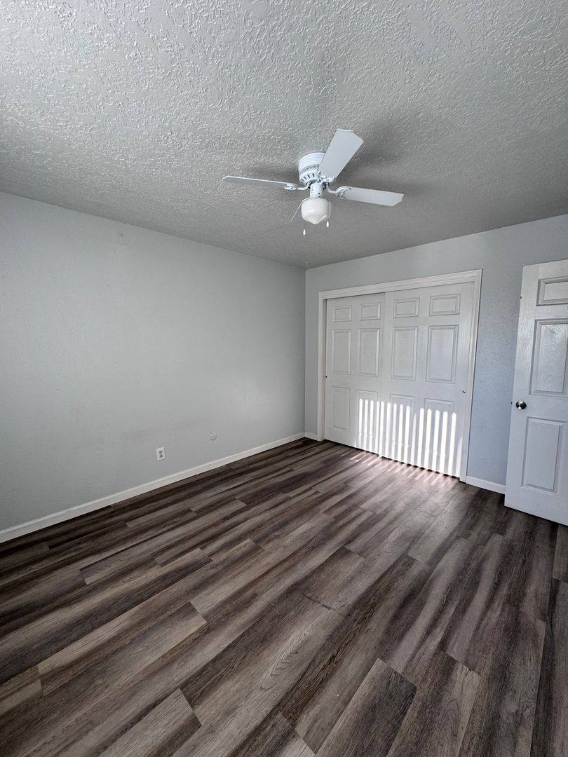 Apartment for rent at 250 Village Dr, Los Lunas, NM 87031