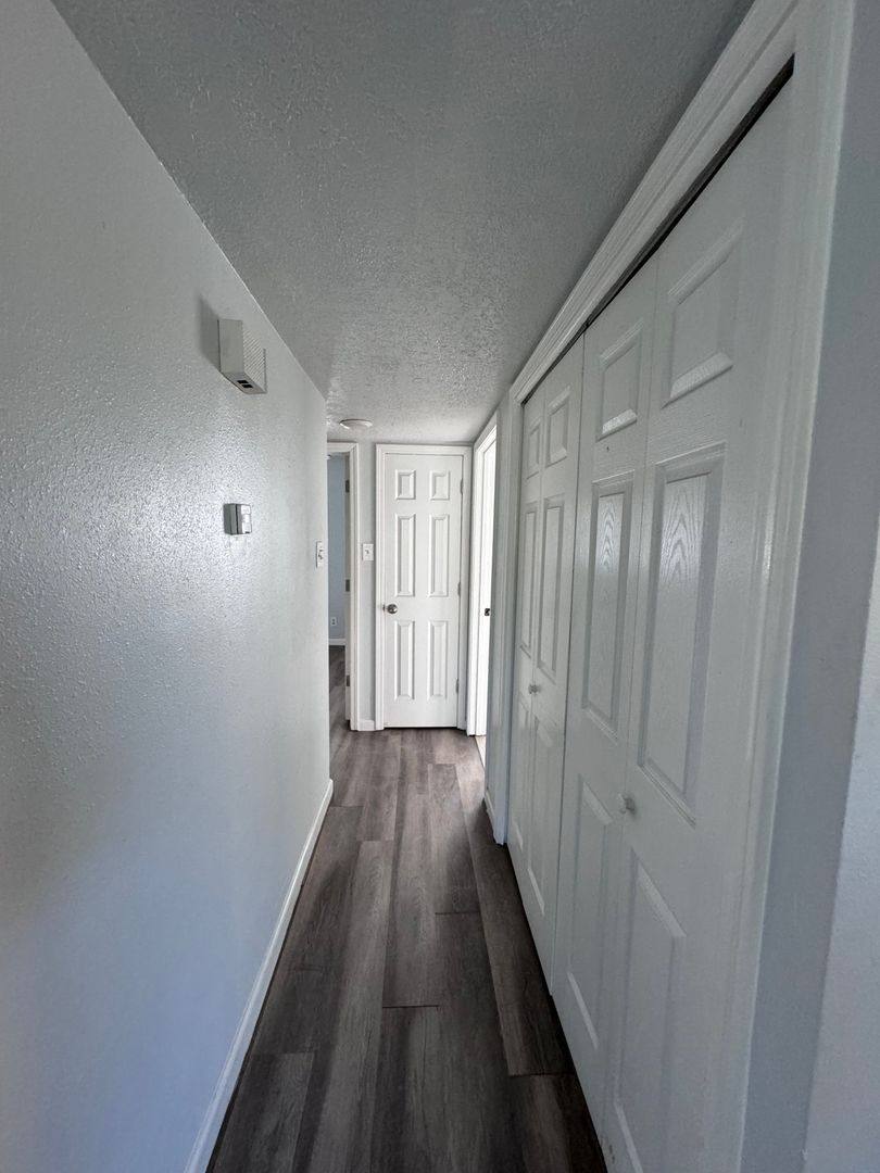 Apartment for rent at 250 Village Dr, Los Lunas, NM 87031