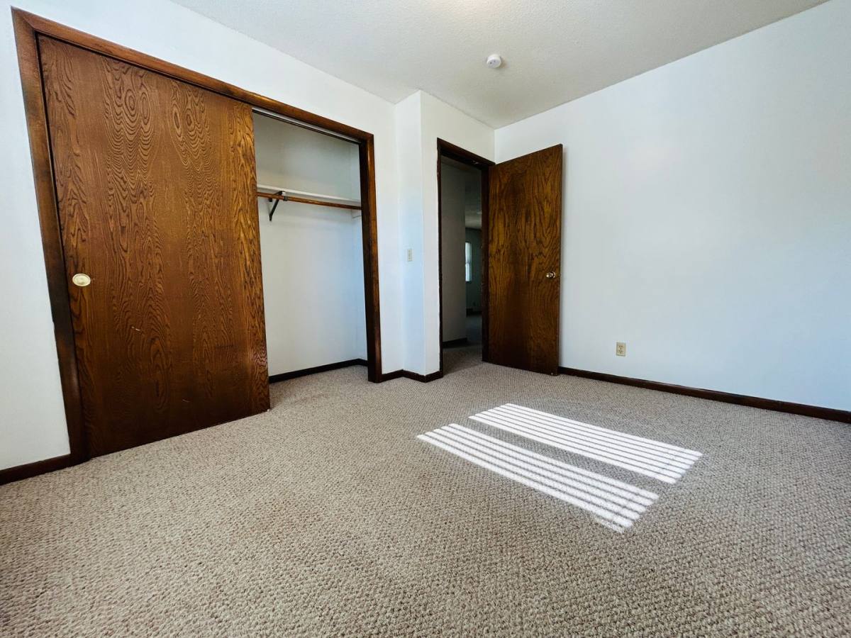 Apartment for rent at 1135-11455 N College Dr, Maryville, MO 64468