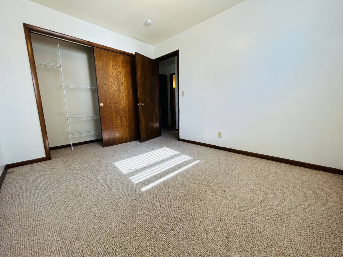 Apartment for rent at 1135-11455 N College Dr, Maryville, MO 64468