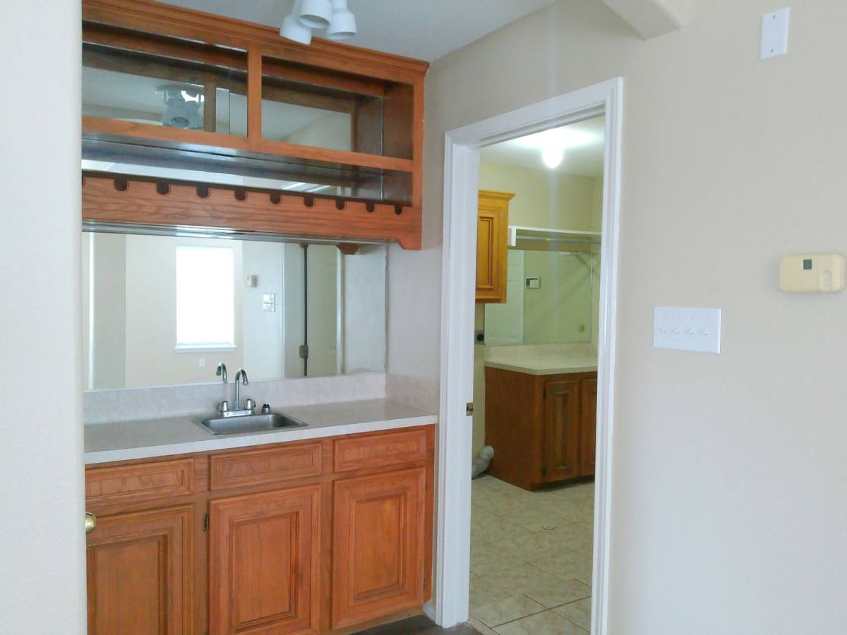 House for rent at 7033 Premont, Corpus Christi, TX 78414
