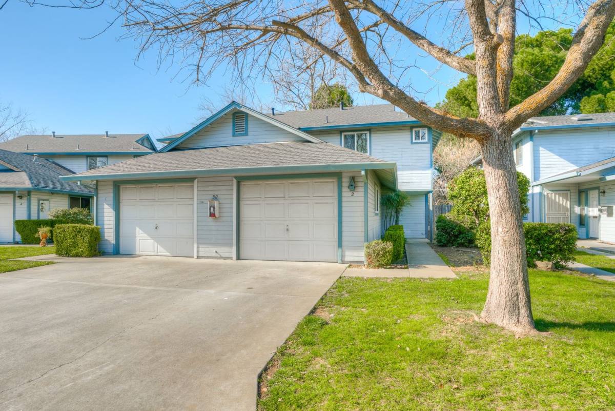 Townhouse for rent at 64 Tara Terrace, Chico, CA 95973