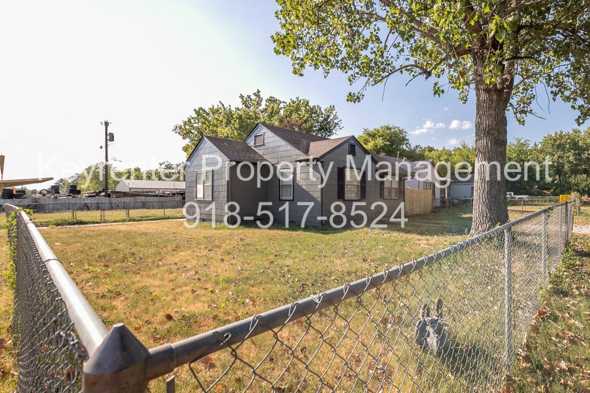 House for rent at 1502 N Columbia Ave, Tulsa, OK 74110