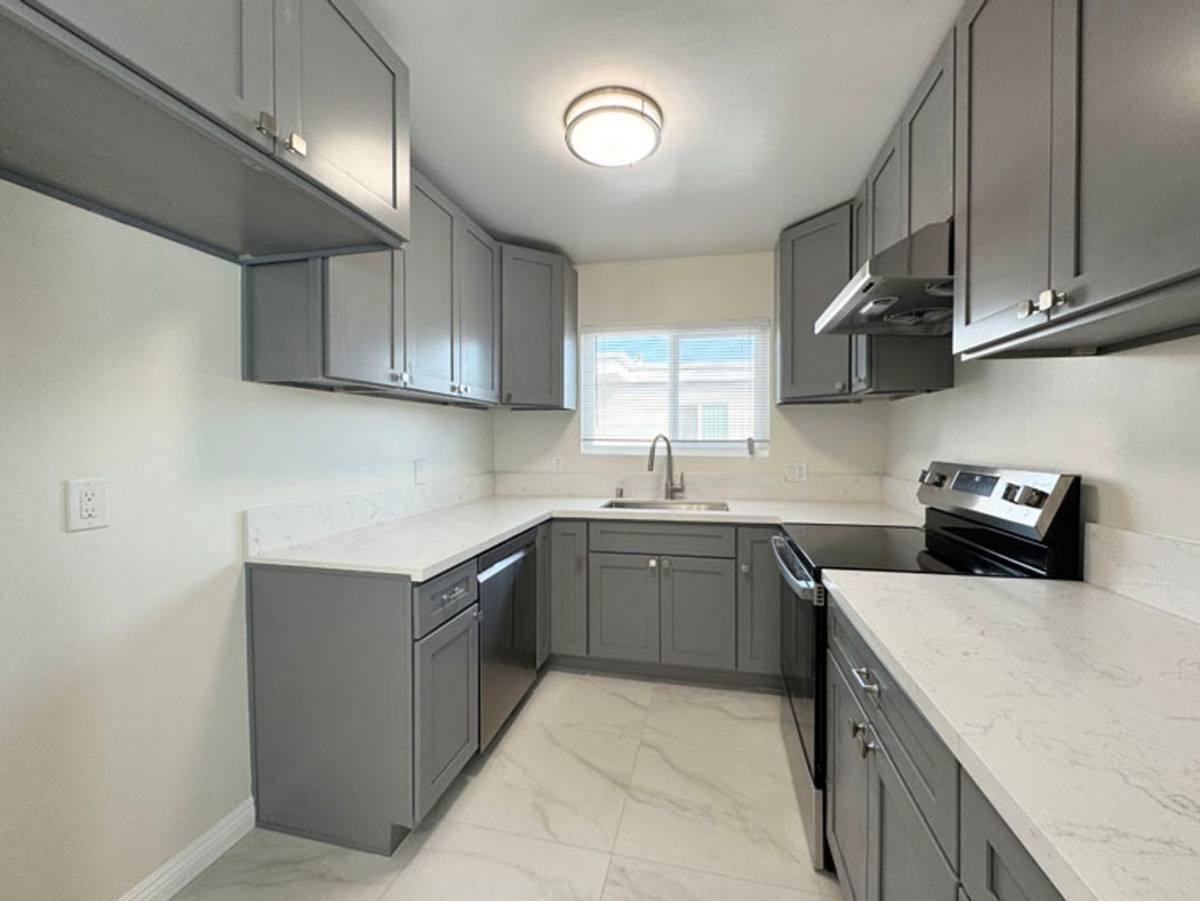 Apartment for rent at 108 - 114 E Live Oak St, San Gabriel, CA 91776