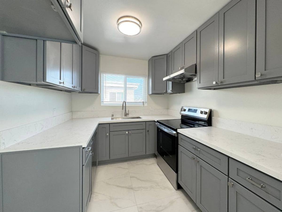 Apartment for rent at 108 - 114 E Live Oak St, San Gabriel, CA 91776