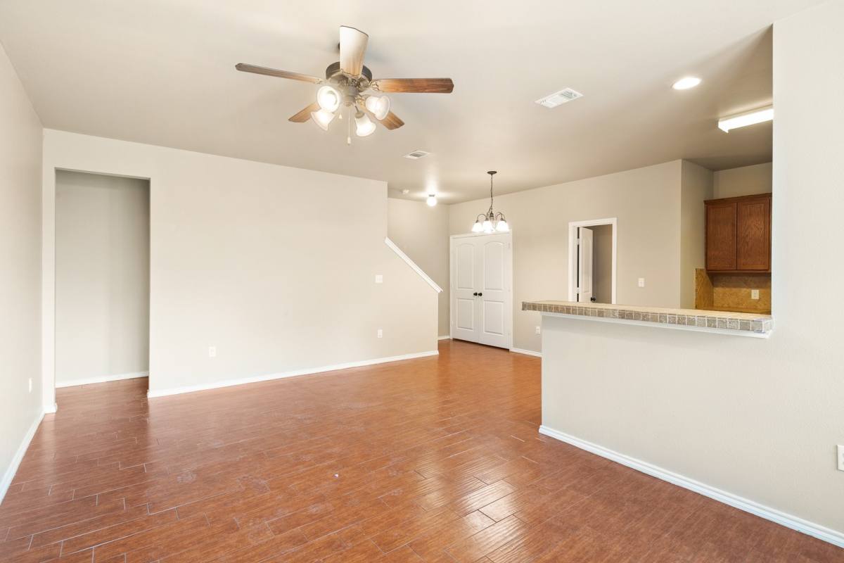 Townhouse for rent at 314 Rosalie Dr, New Braunfels, TX 78130