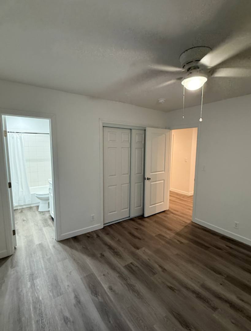 Apartment for rent at 4800 August St, Los Angeles, CA 90008