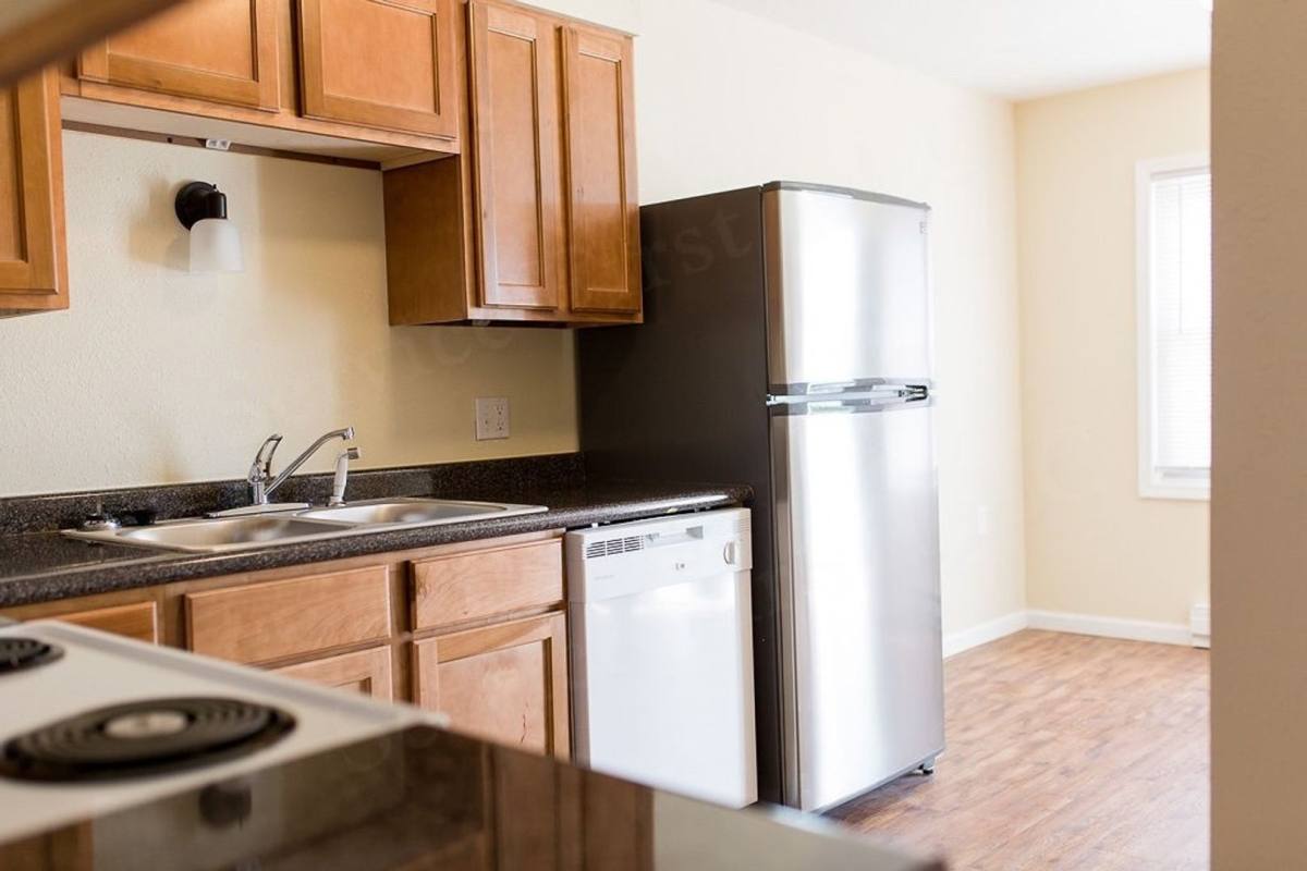 Apartment for rent at 68 Hulett Dr, Camdenton, MO 65020