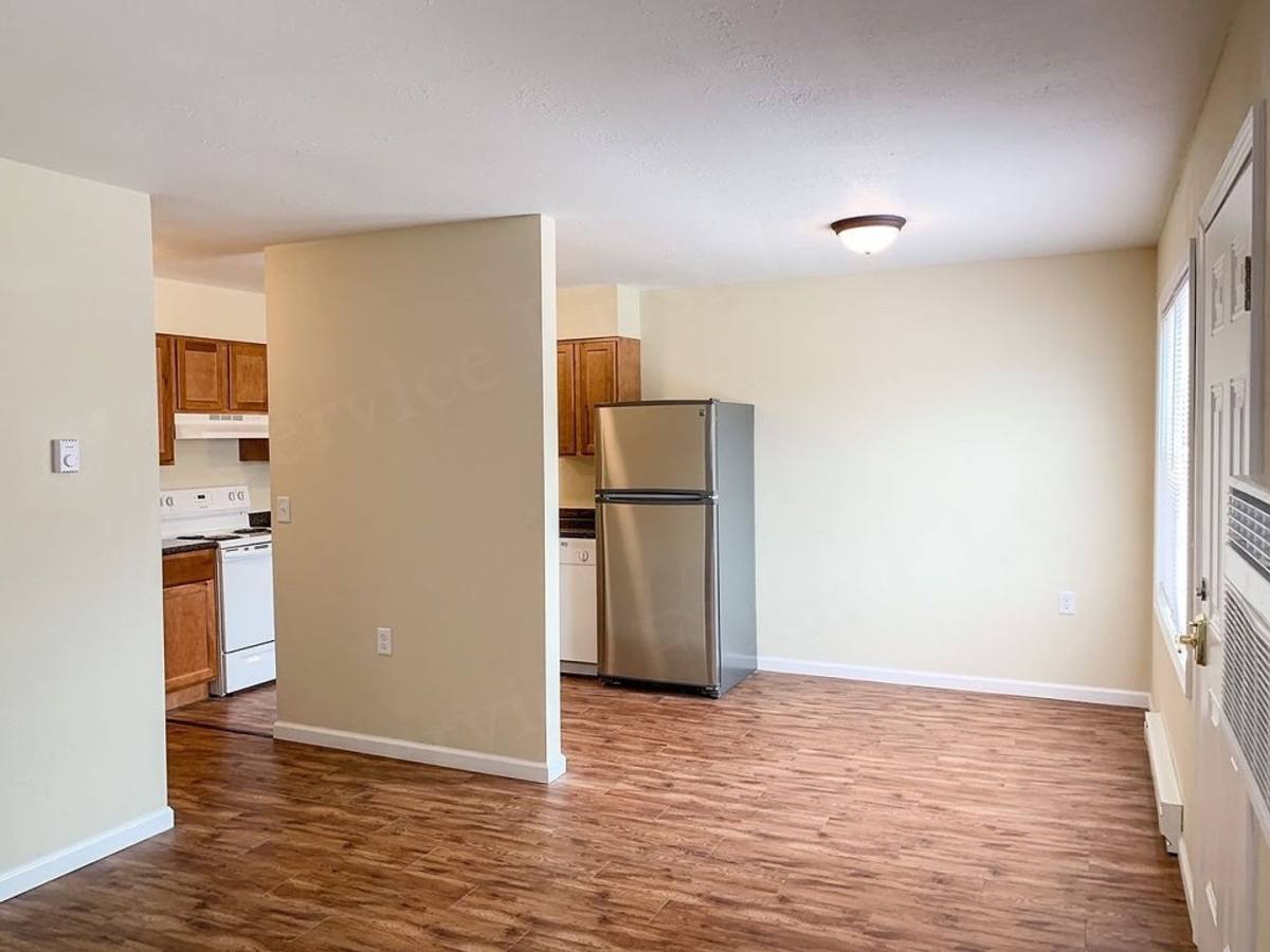 Apartment for rent at 68 Hulett Dr, Camdenton, MO 65020