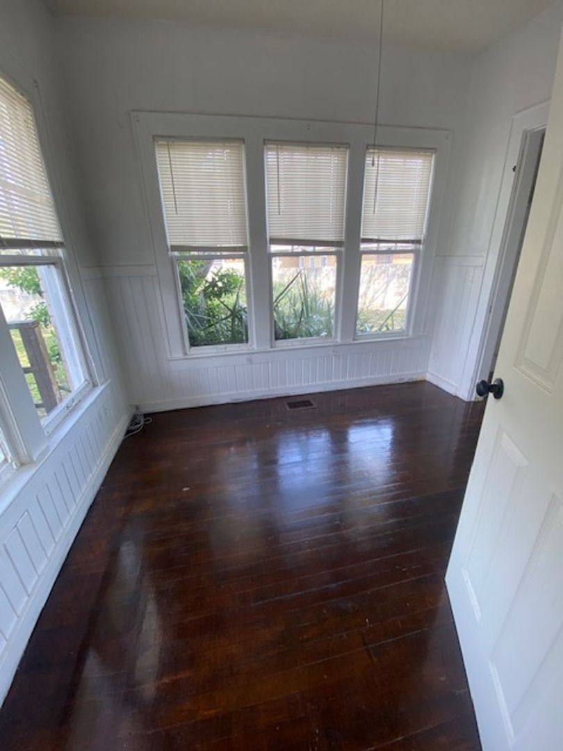 House for rent at 1014 W Rich Ave, Deland, FL 32720