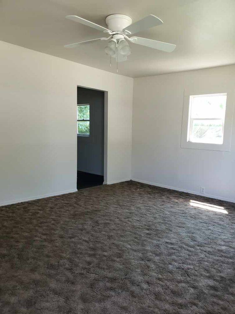 Apartment for rent at 1219 & 1221 Joan Ave, Evansville, IN 47711