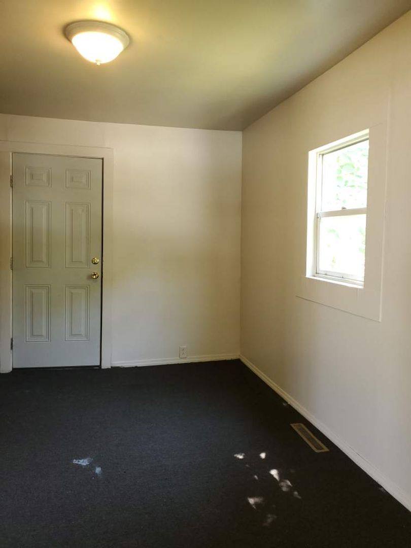 Apartment for rent at 1219 & 1221 Joan Ave, Evansville, IN 47711