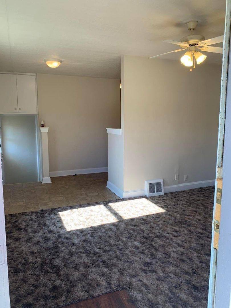Apartment for rent at 1205 & 1207 Macaruthur Circle, Evansville, IN 47714