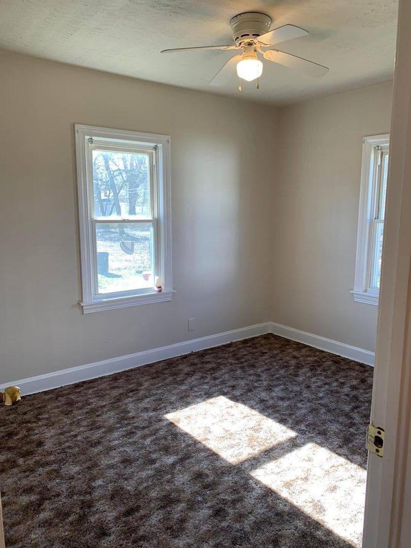Apartment for rent at 1205 & 1207 Macaruthur Circle, Evansville, IN 47714