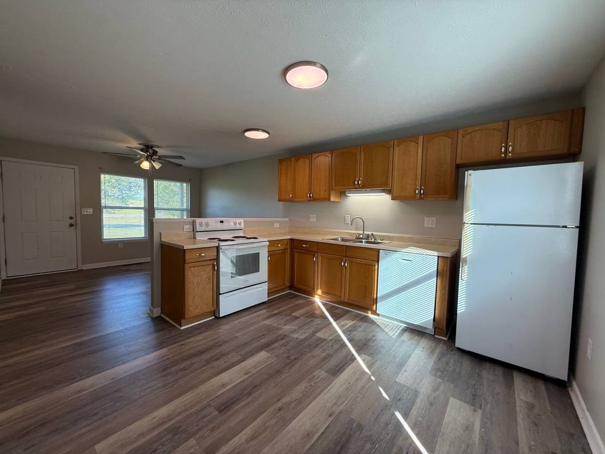 Apartment for rent at 5525 Jones Bridge Rd, Greeneville, TN 37743