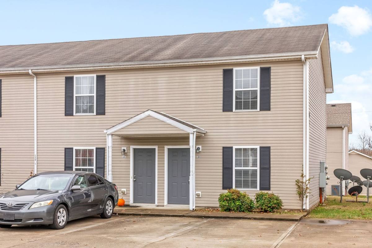 Apartment for rent at 249 Executive Ave, Clarksville, TN 37042