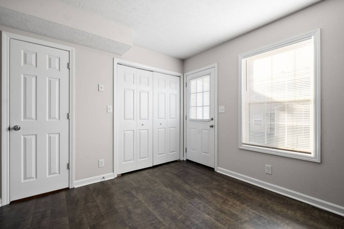 Apartment for rent at 249 Executive Ave, Clarksville, TN 37042
