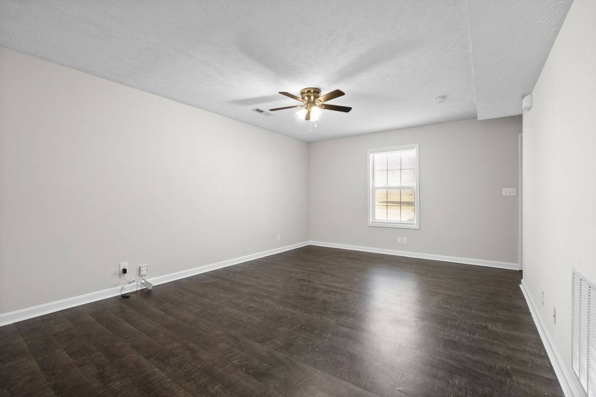 Apartment for rent at 249 Executive Ave, Clarksville, TN 37042