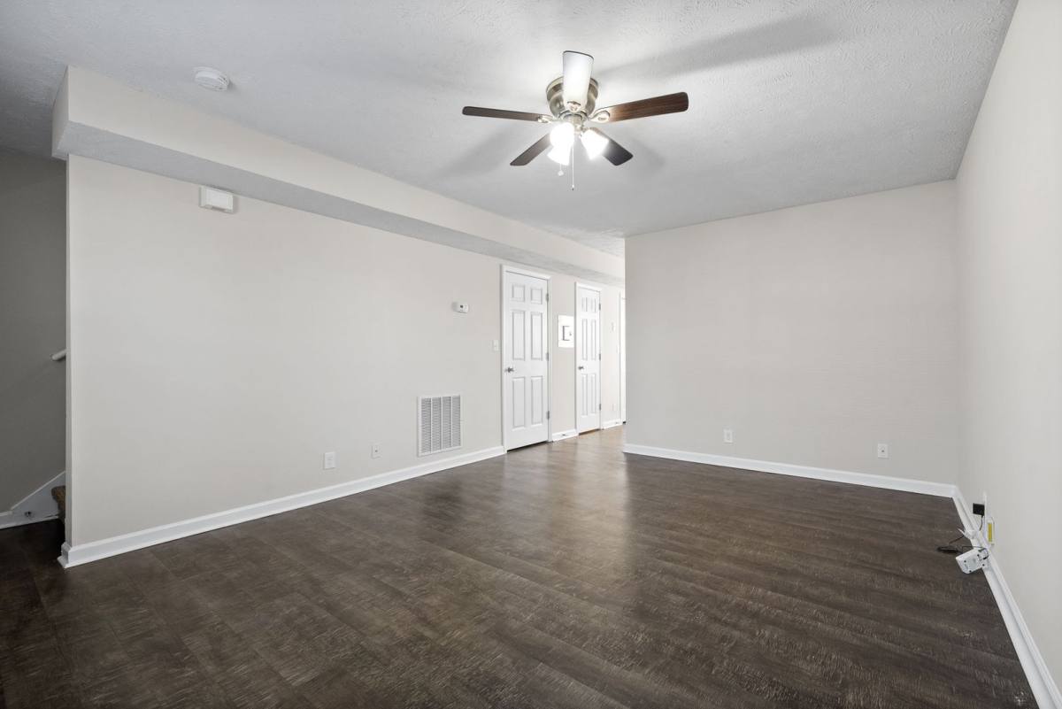 Apartment for rent at 249 Executive Ave, Clarksville, TN 37042