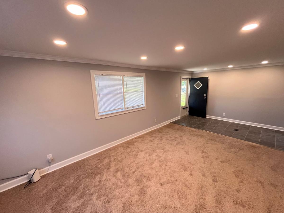 Apartment for rent at 123 Miller Lane, Owens Cross Roads, AL 35763