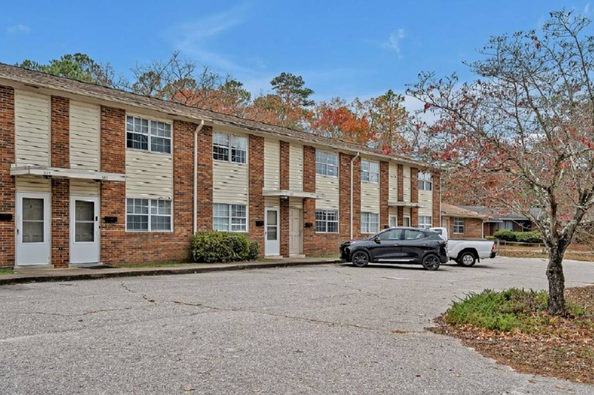 Townhouse for rent at 302-B Law Rd, Fayetteville, NC 28311