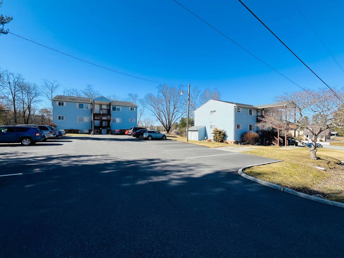 Apartment for rent at 1800 Smith Ave #F, Radford, VA 24141