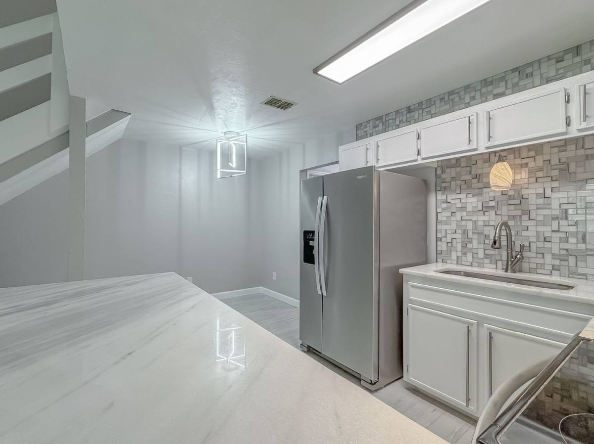 Townhouse for rent at 934 S Lipona, Tallahassee, FL 32304