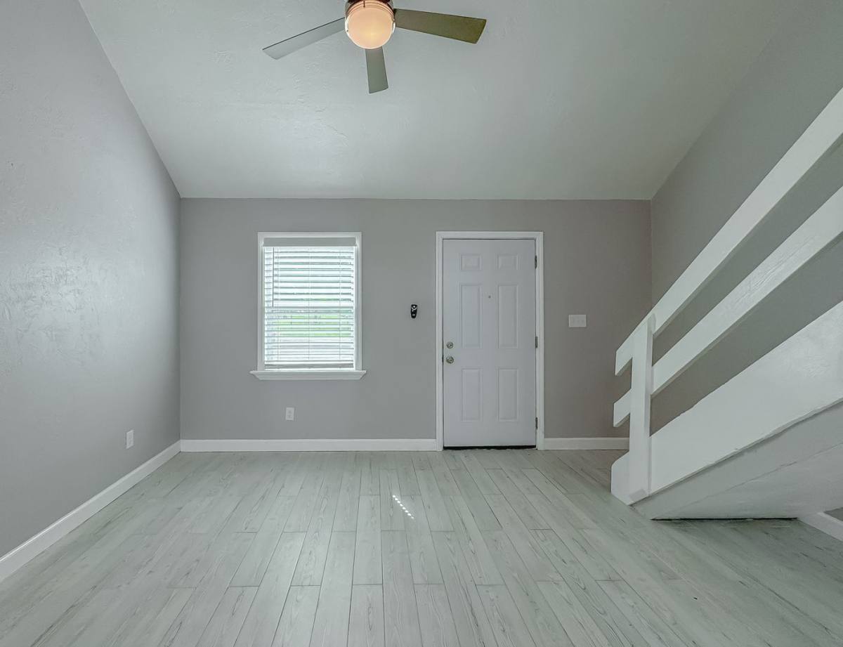 Townhouse for rent at 934 S Lipona, Tallahassee, FL 32304