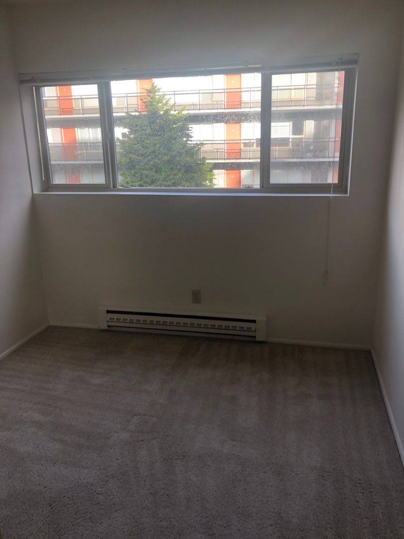 Apartment for rent at 533 Harvard Ave E, Seattle, WA 98102