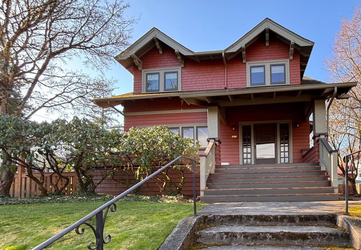 House for rent at 2817 NE 19th Ave, Portland, OR 97212
