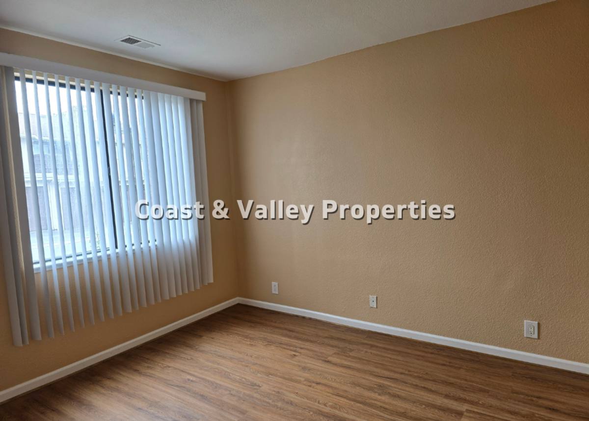 Condo for rent at 427 W Laurel Dr, Salinas, CA 93906