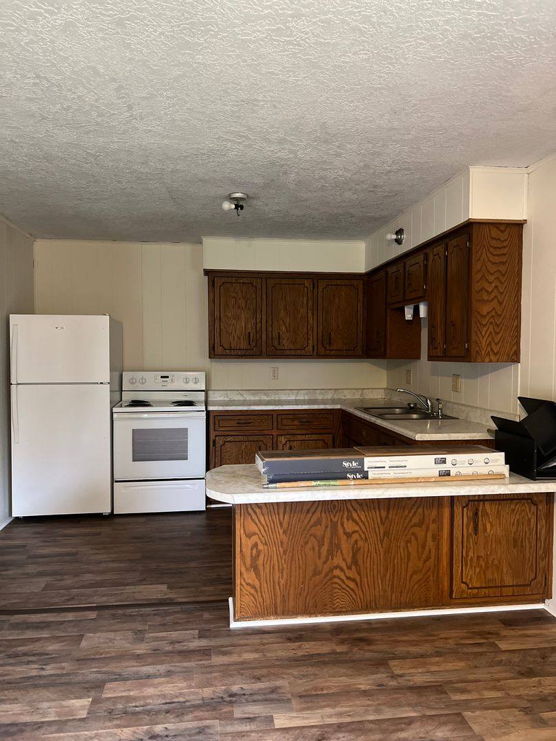 Apartment for rent at 25545 Nugget, Lebanon, MO 65536