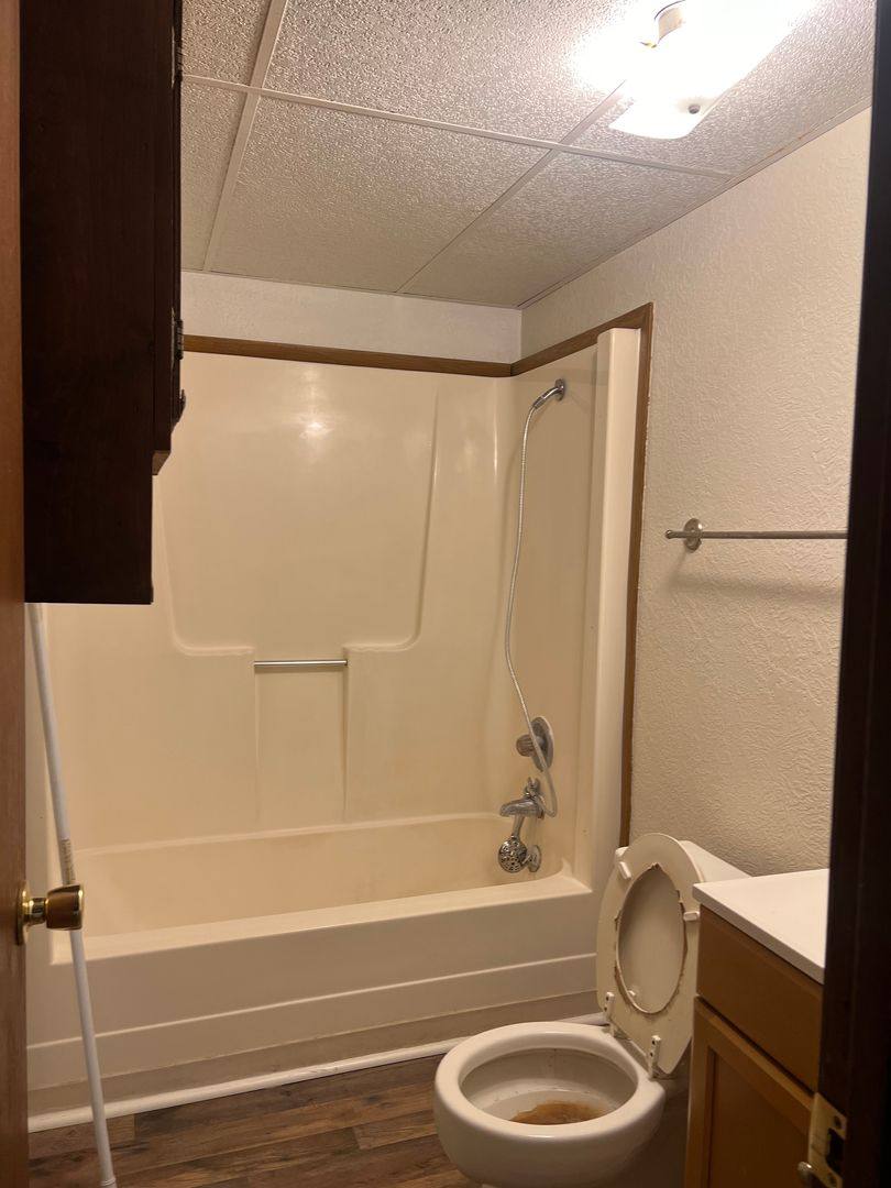 Apartment for rent at 25545 Nugget, Lebanon, MO 65536