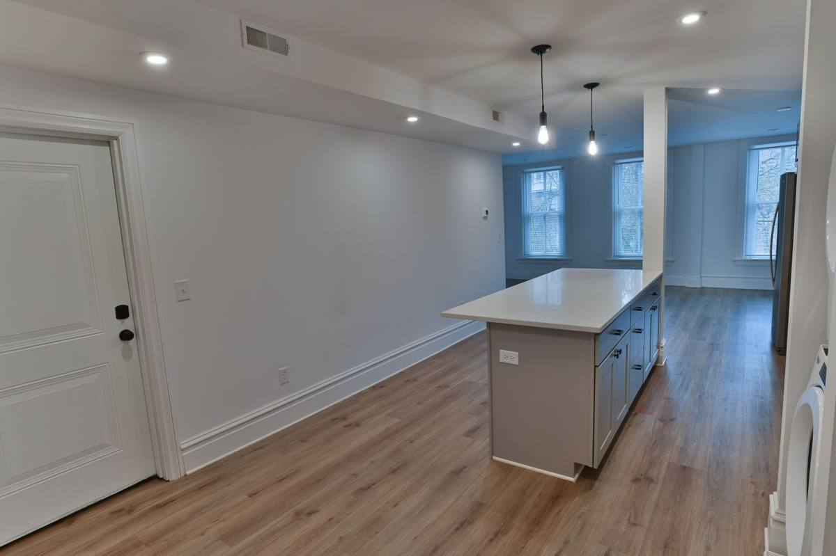Apartment for rent at 122-124 State St, Harrisburg, PA 17101