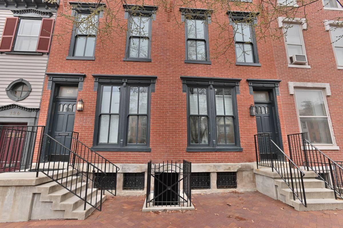 Apartment for rent at 122-124 State St, Harrisburg, PA 17101