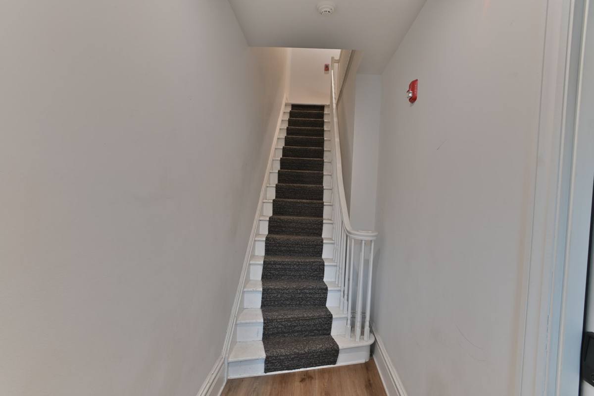 Apartment for rent at 122-124 State St, Harrisburg, PA 17101