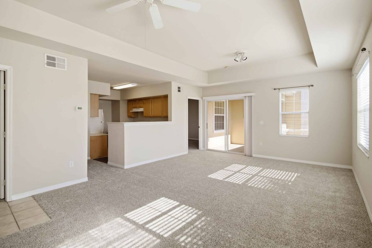 Condo for rent at 1015 Villagio Circle, Sarasota, FL 34237