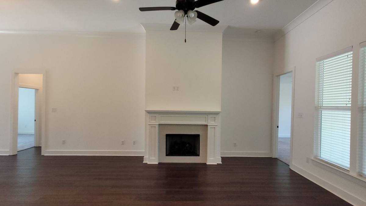 House for rent at 9587 S Creek Dr, Denham Springs, LA 70726
