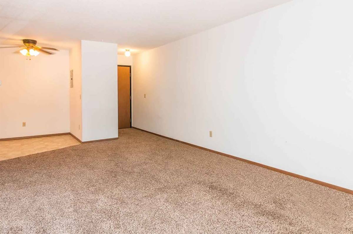 Apartment for rent at 1900 W 6th St, Sioux Falls, SD 57104
